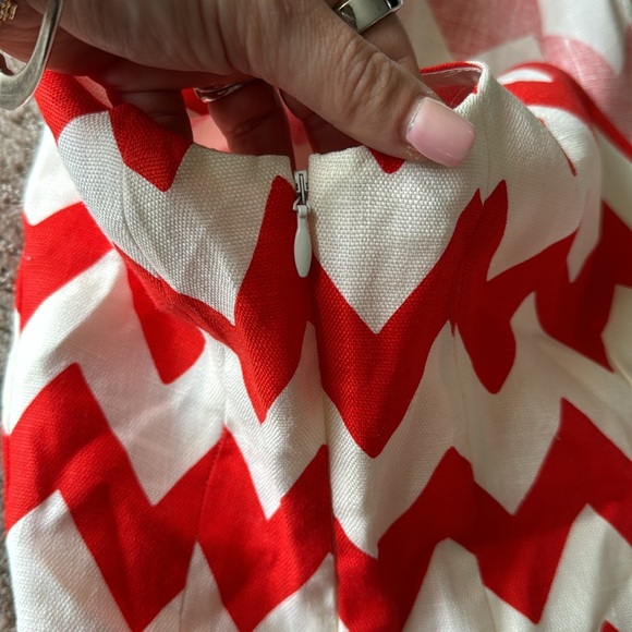 Kate Spade Red & White Chevron Linen Top - Picture 10 of 10